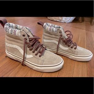 VANS all-weather MTE high tops